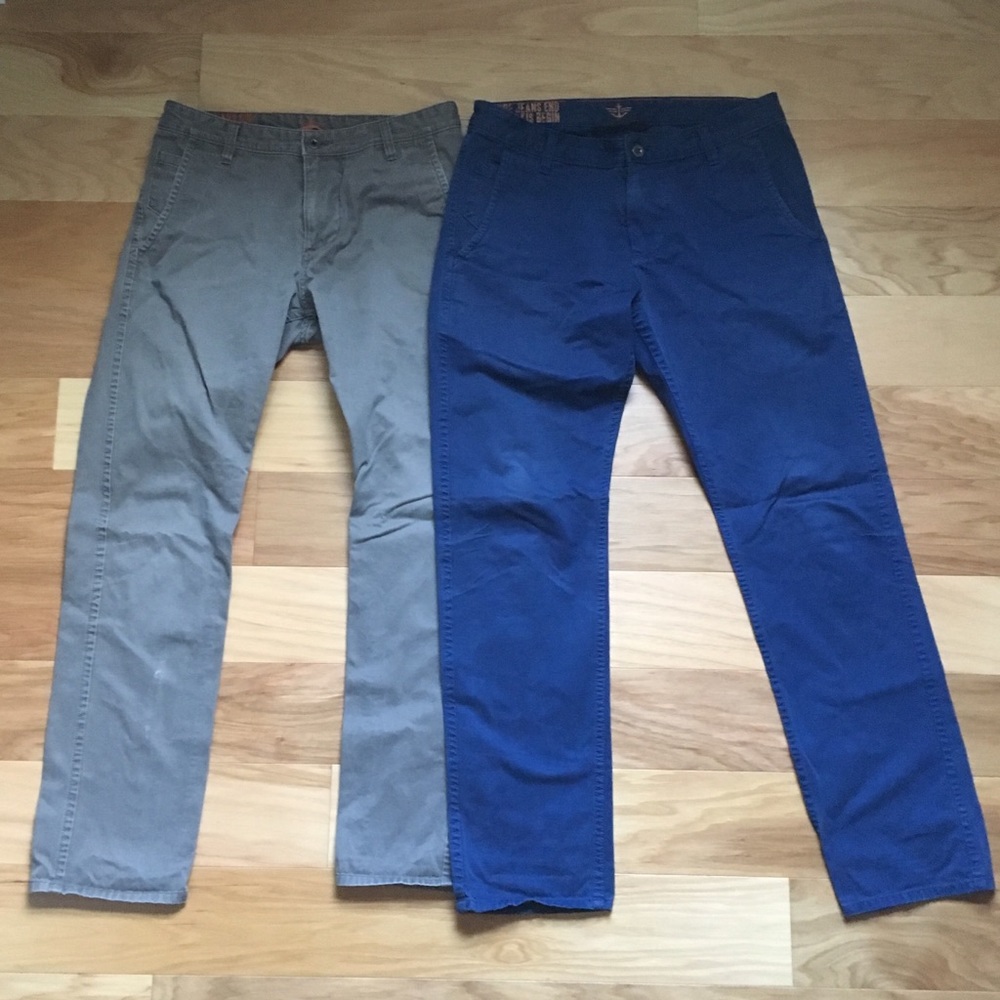 Lot of 2 Dockers Alpha Khakis Slim Tapered 32 x 32